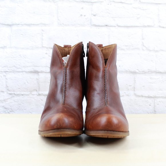 TIMBERLAND Brown Leather Heeled Ankle Boots Side Z - Picture 4 of 9